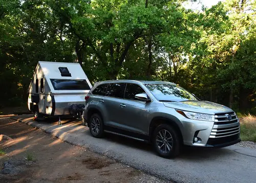 What Is The 2014 Toyota Highlander Tow Capacity? All You Need To Know!