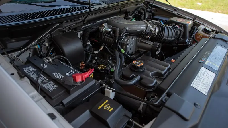 5.4L Triton V8 Engine: Specs, Performance, and Everything You Need to Know!