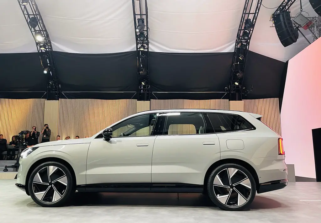 What Are The 2024 XC90 Dimensions? A Complete Guide To The New Volvo SUV