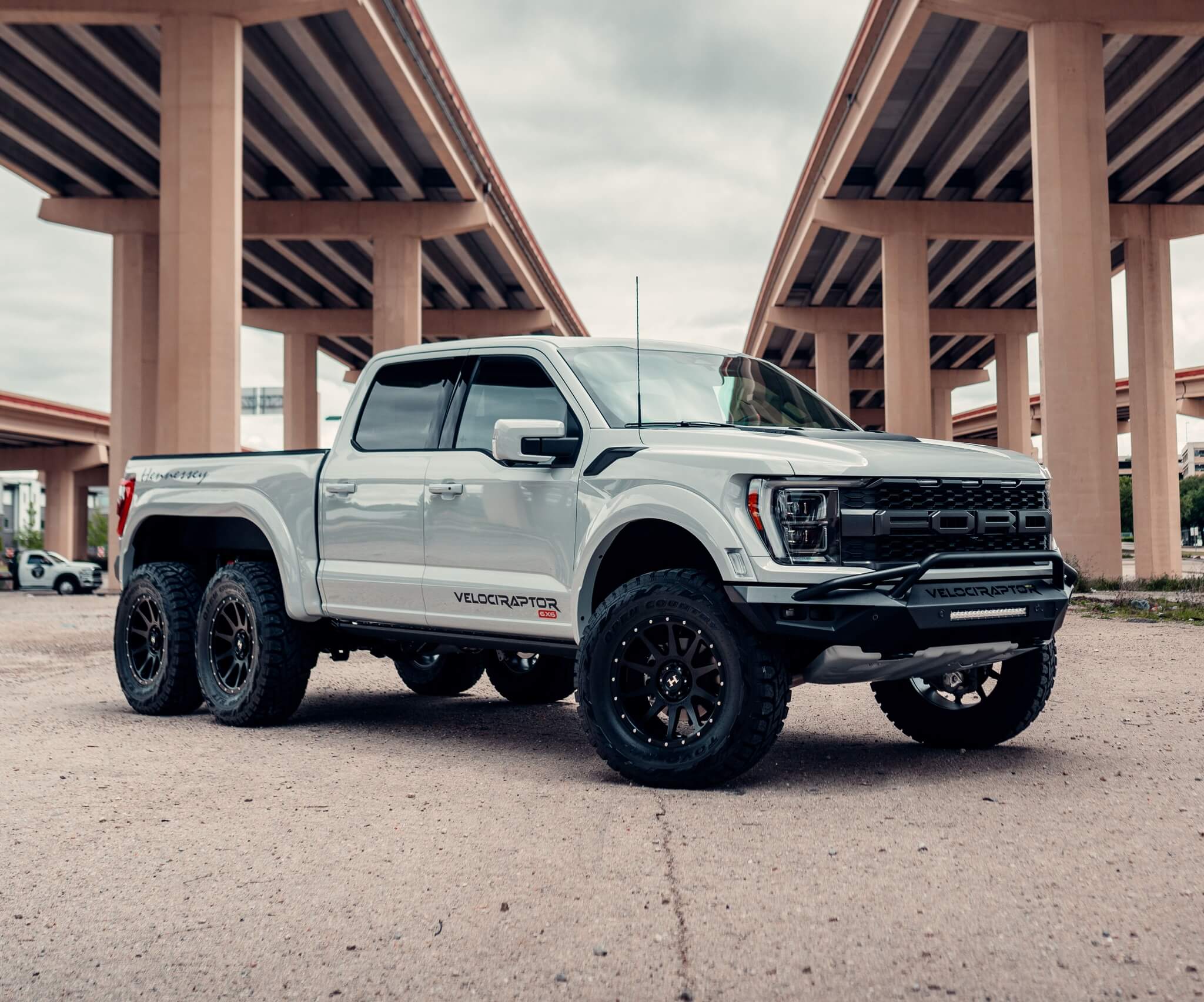 2023 Ford F-150 Hennessey Velociraptor 6x6: The Ultimate Supertruck