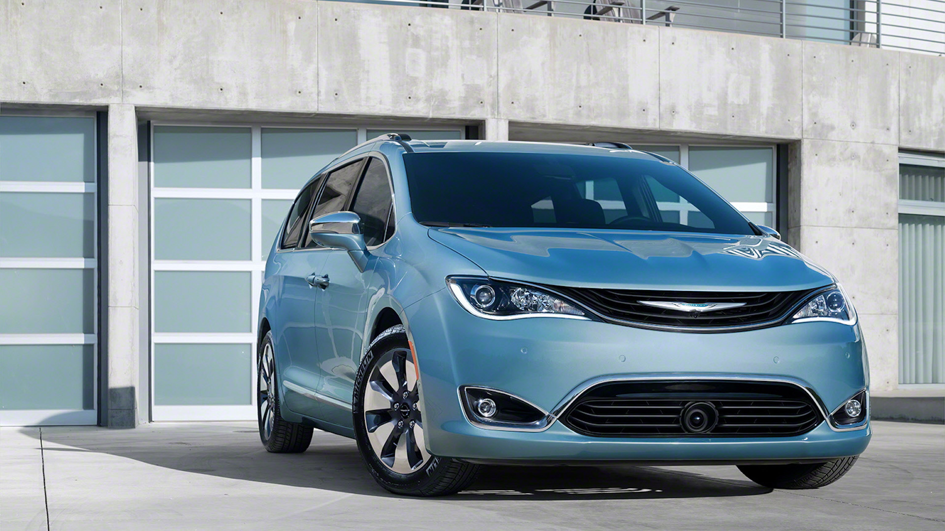 2017 Chrysler Pacifica: Oil Capacity When it comes to maintaining your vehicle, understanding the specifics of its oil capacity is crucial.