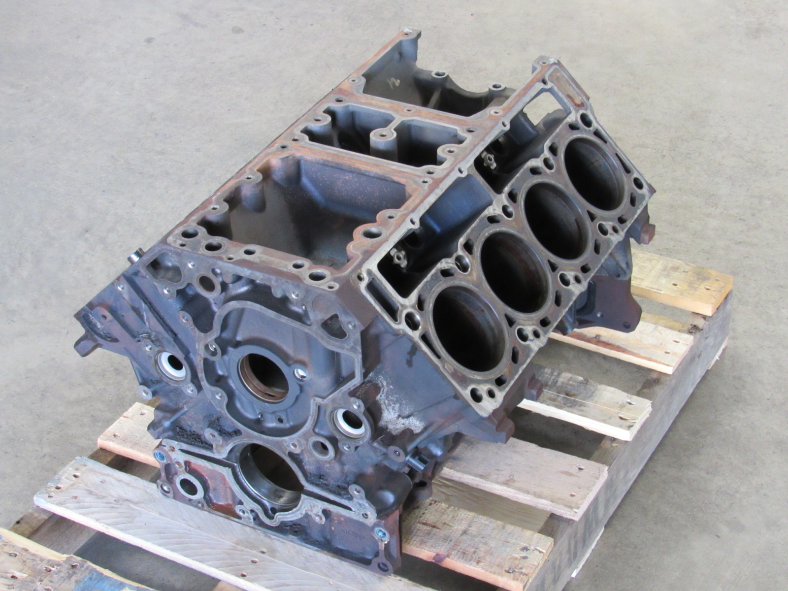 2009 Ford F-350 Specs: 6.4L V8 Diesel Engine